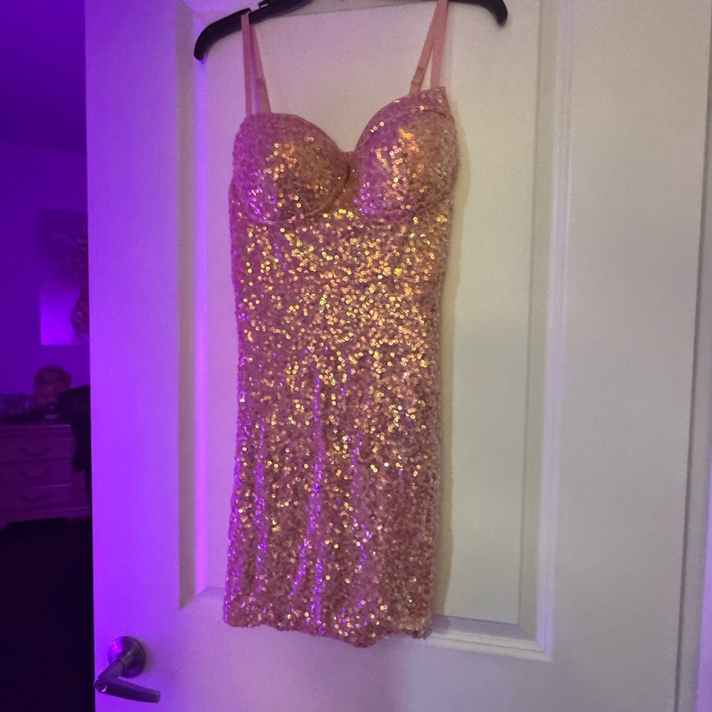 NWT Arella's Bestie Sequin Pink Strap Dress